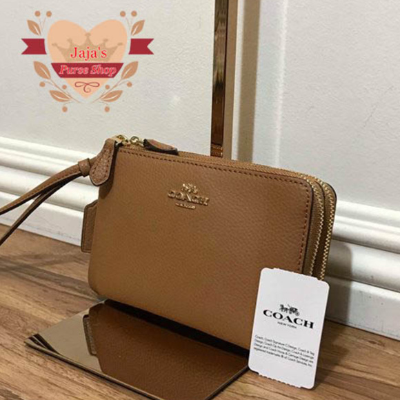 🍘Coach Signature Pebbled Leather🍘 - Picture 8 of 8